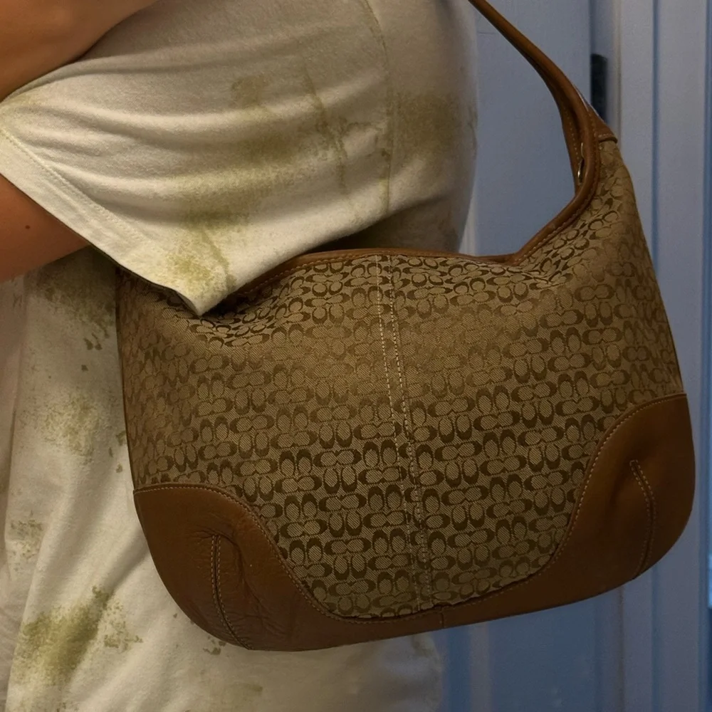 Vintage Coach 6617 Ergo Mini Signature C Shoulder Hobo Bag